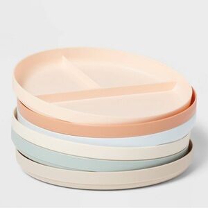 Pillowfort Divided Plate Set - Peach, Cream, and Mint
